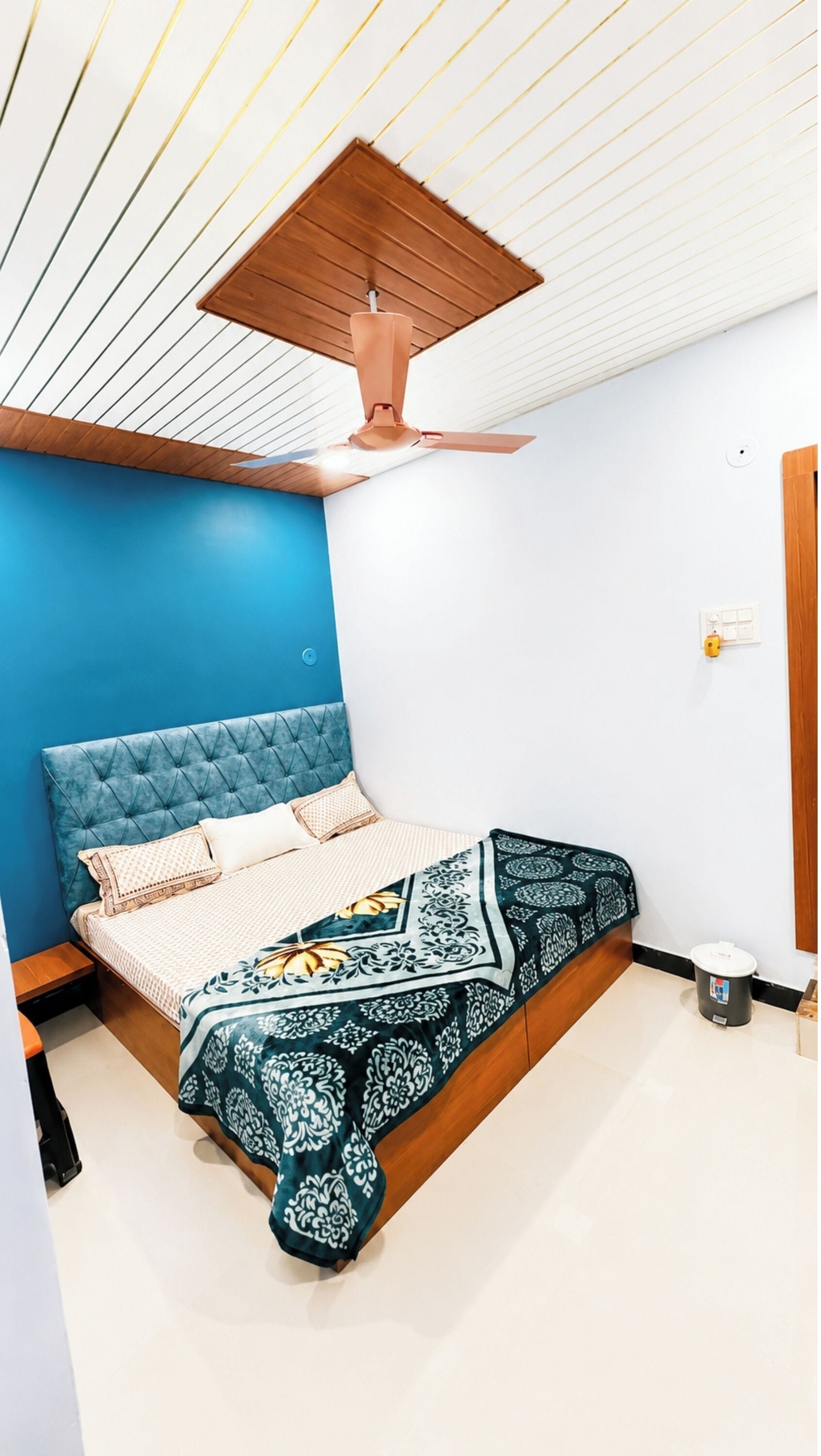 Standard Double Room, Air conditioning | Hypo-allergenic bedding, soundproofing, free WiFi, bed sheets