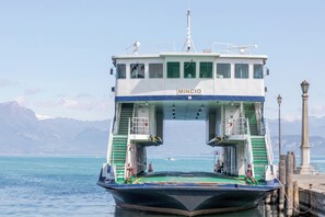 Miscellaneous - Room 'Camere Amè 01' with Shared Garden, Wi-Fi and Air Conditioning (Peschiera del Garda)