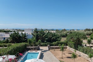 Pool - Holiday Home 'Blue Xenia - 3' with Sea View, Wi-Fi and Air Conditioning (Chrisi Akti)