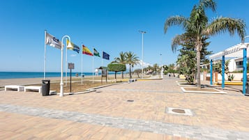 In StrandnÀhe
