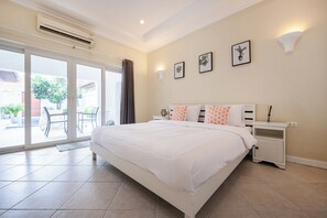 2 makuuhuonetta, silitysrauta/-lauta, Wi-Fi, vuodevaatteet