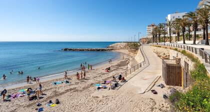 Apartment 'Alguer' with Sea Views, Wi-Fi and Air Conditioning