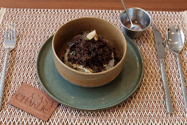 Daily cooked-to-order breakfast (PHP 350 per person) - Casa Charlie Hotel (Makati)