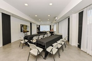 Meeting facility - Casa Charlie Hotel (Makati)