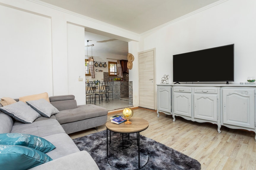 Apartment 'Giulia' Mit Pool, Meer- Und äTnablick Sowie Privater Terrasse - Riposto