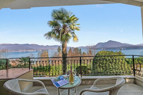 Mon Reve Lake View Pool, Stresa