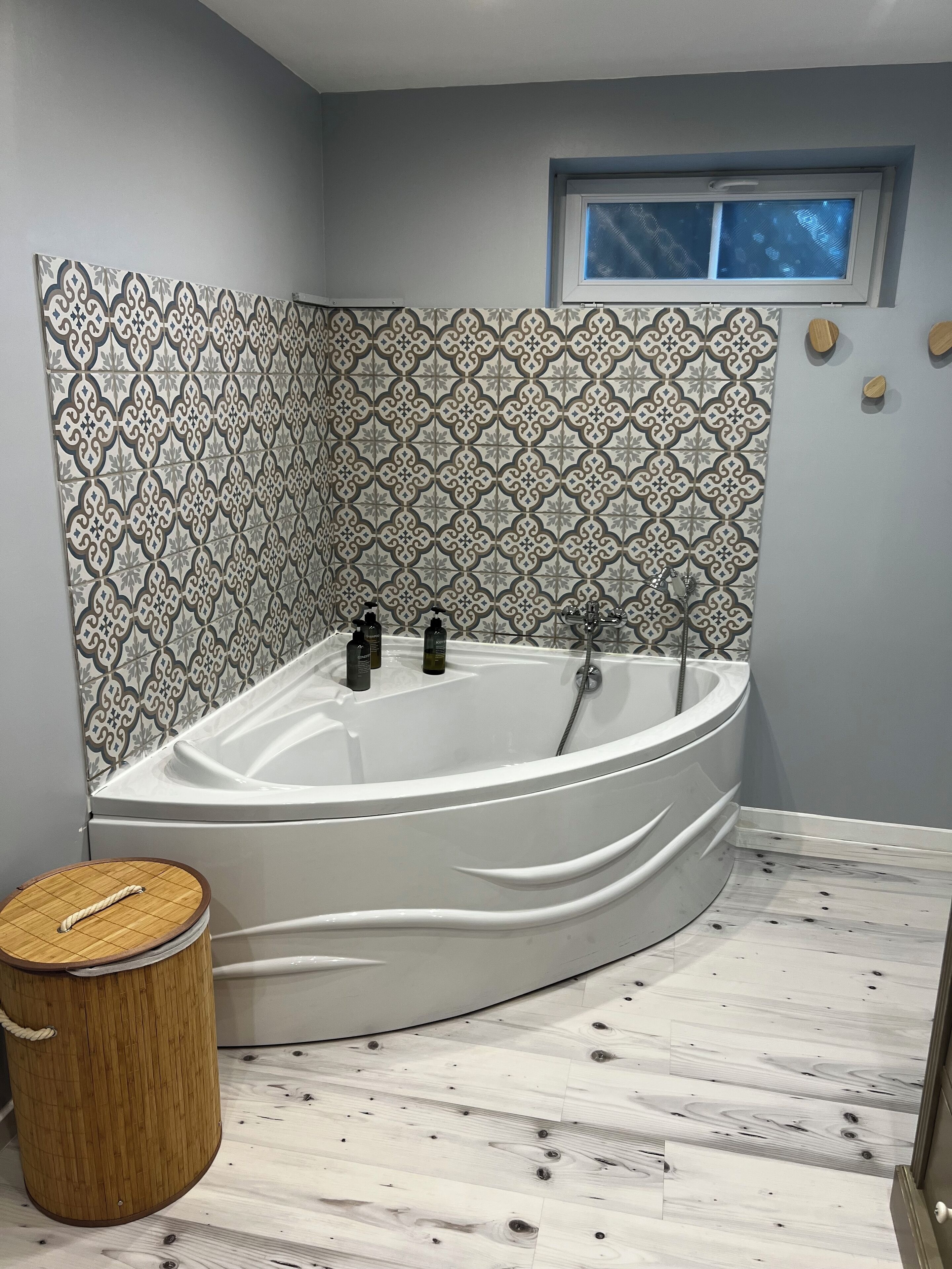 Hair dryer, towels, soap, shampoo