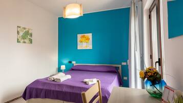 1 makuuhuone, silitysrauta/-lauta, ilmainen Wi-Fi, vuodevaatteet