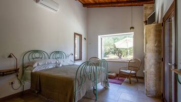 1 Schlafzimmer, Zimmersafe, BĂŒgeleisen/BĂŒgelbrett, WLAN