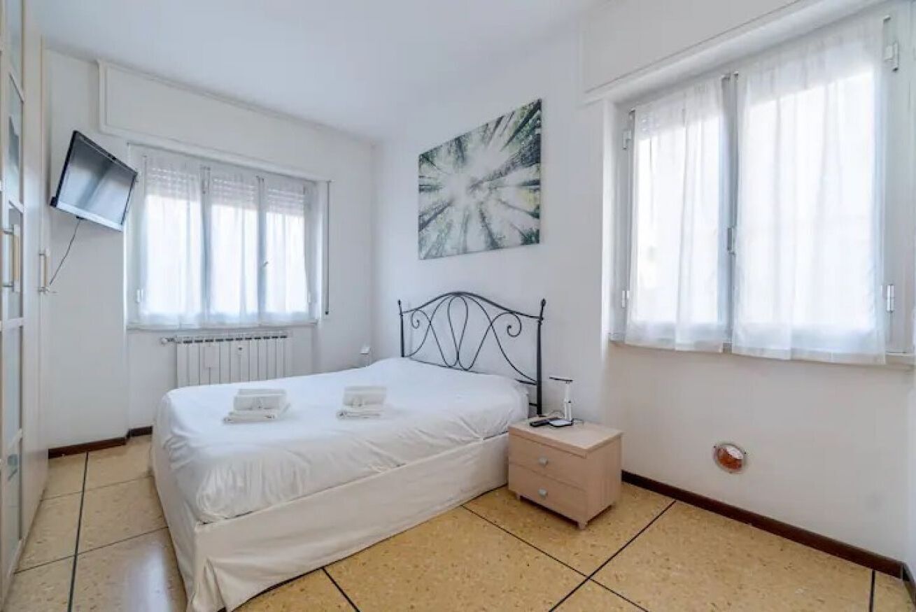 1 bedroom, iron/ironing board, bed sheets