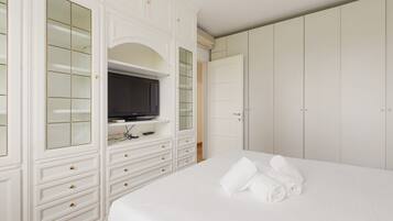 2 Schlafzimmer, Bügeleisen/Bügelbrett, WLAN