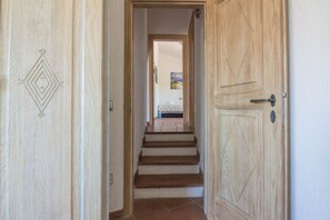 Interior - GuestHost - Le Volpi Apartment (Cannigione)