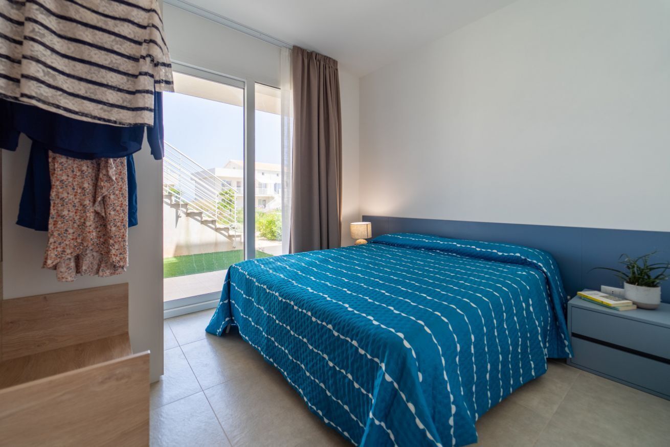 1 bedroom, iron/ironing board, bed sheets