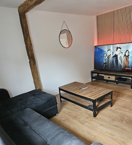 2 bedroom private vacation home in insming