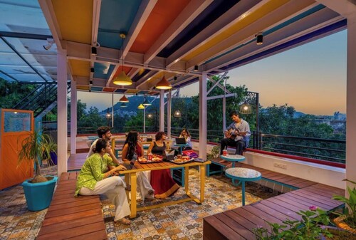 goSTOPS Mussoorie Library Road