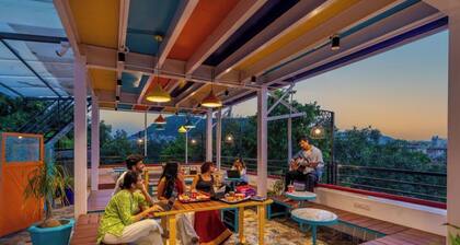 goSTOPS Mussoorie Library Road