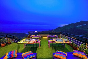 Coin salon dans le hall