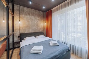 1 chambre, fer et planche à repasser, lit parapluie, Wi-Fi gratuit