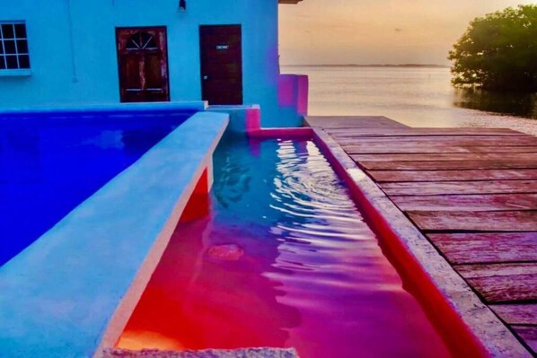 Estúdio, 1 quarto, para fumantes, varanda | Piscina | Piscina externa