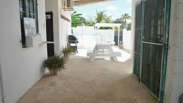 Studio, 1 Bedroom, Smoking, Patio | Terrace/patio