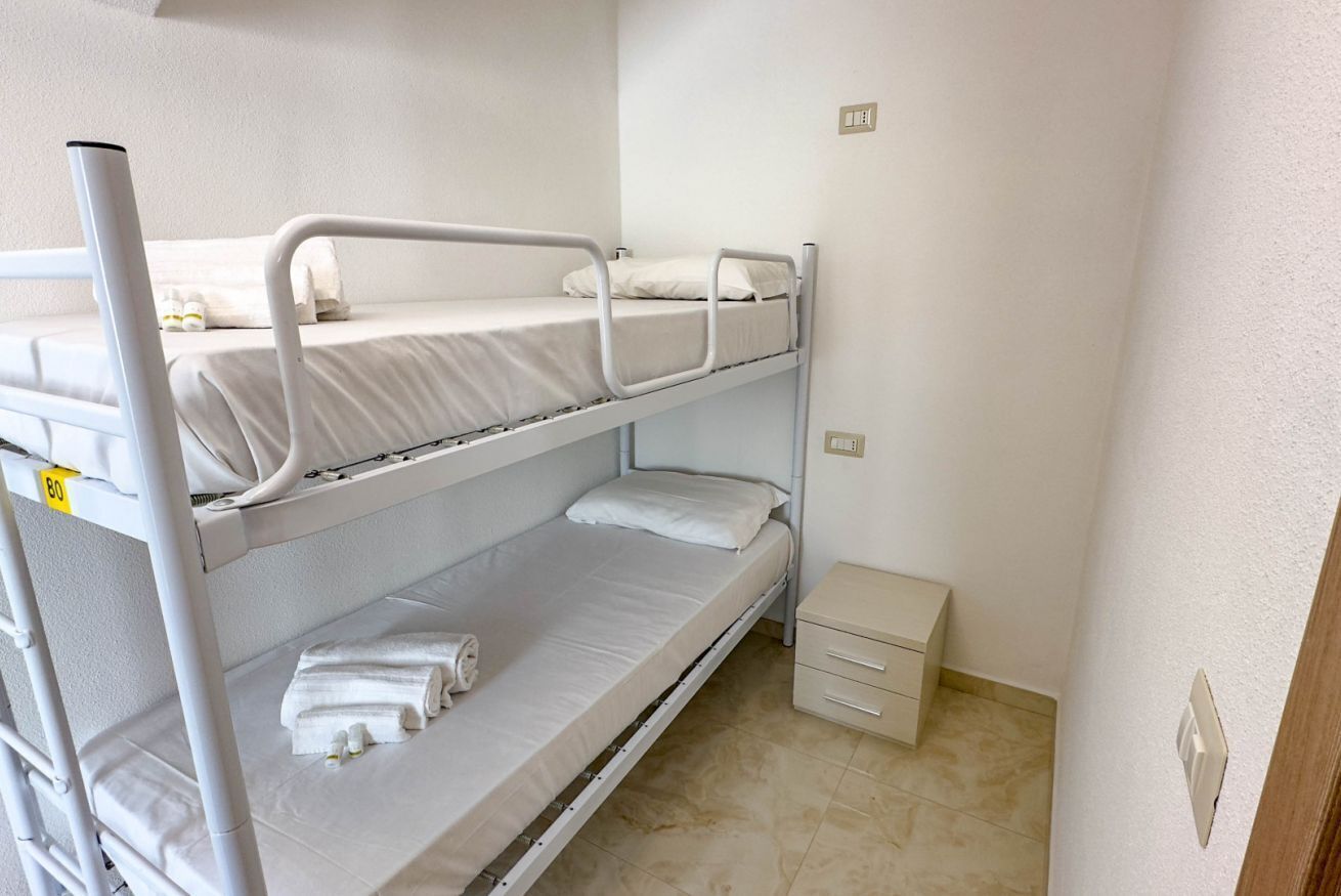 Draps fournis, accès pour personnes à mobilité réduite