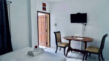 Studio, 1 Bedroom, Smoking, Balcony | Room amenity
