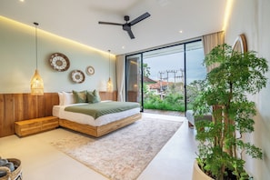 4 chambres, bureau, draps fournis