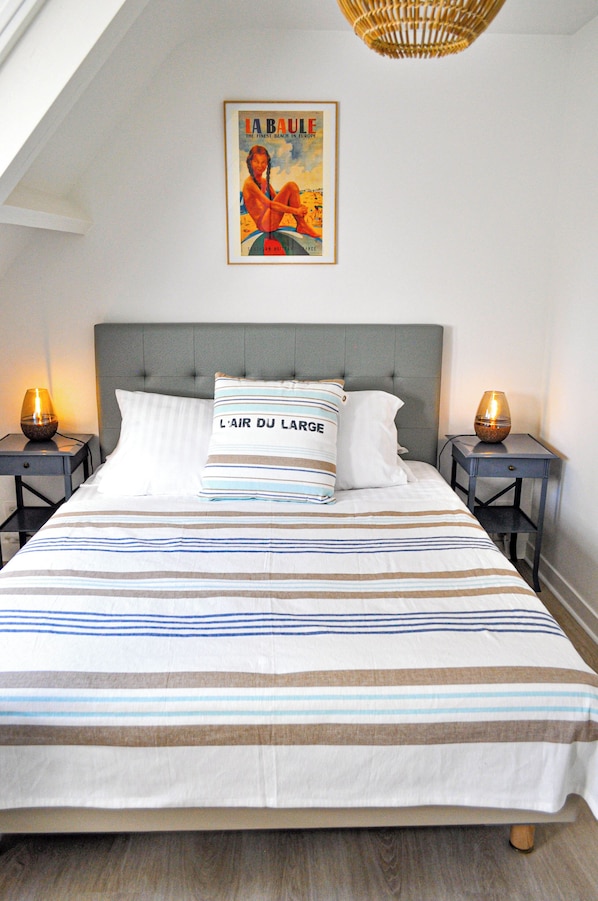 3 bedrooms, iron/ironing board, travel crib, free WiFi