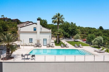 Activities, Amenities, Building Exterior, Garden, Pool, Spring, Summer