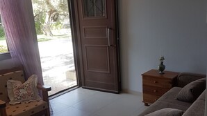Ev, Sigara İçilebilir | 1 yatak odası, ses yalıtımı 