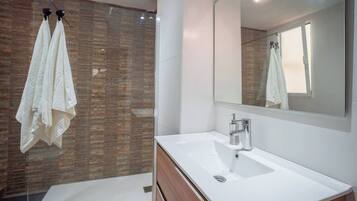Hair dryer, towels