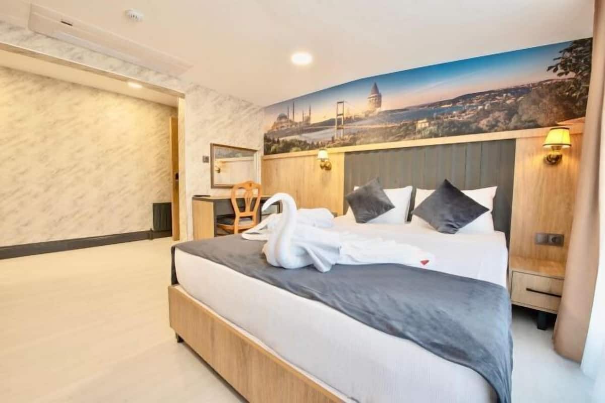1 bedroom, hypo-allergenic bedding, memory-foam beds, free minibar items