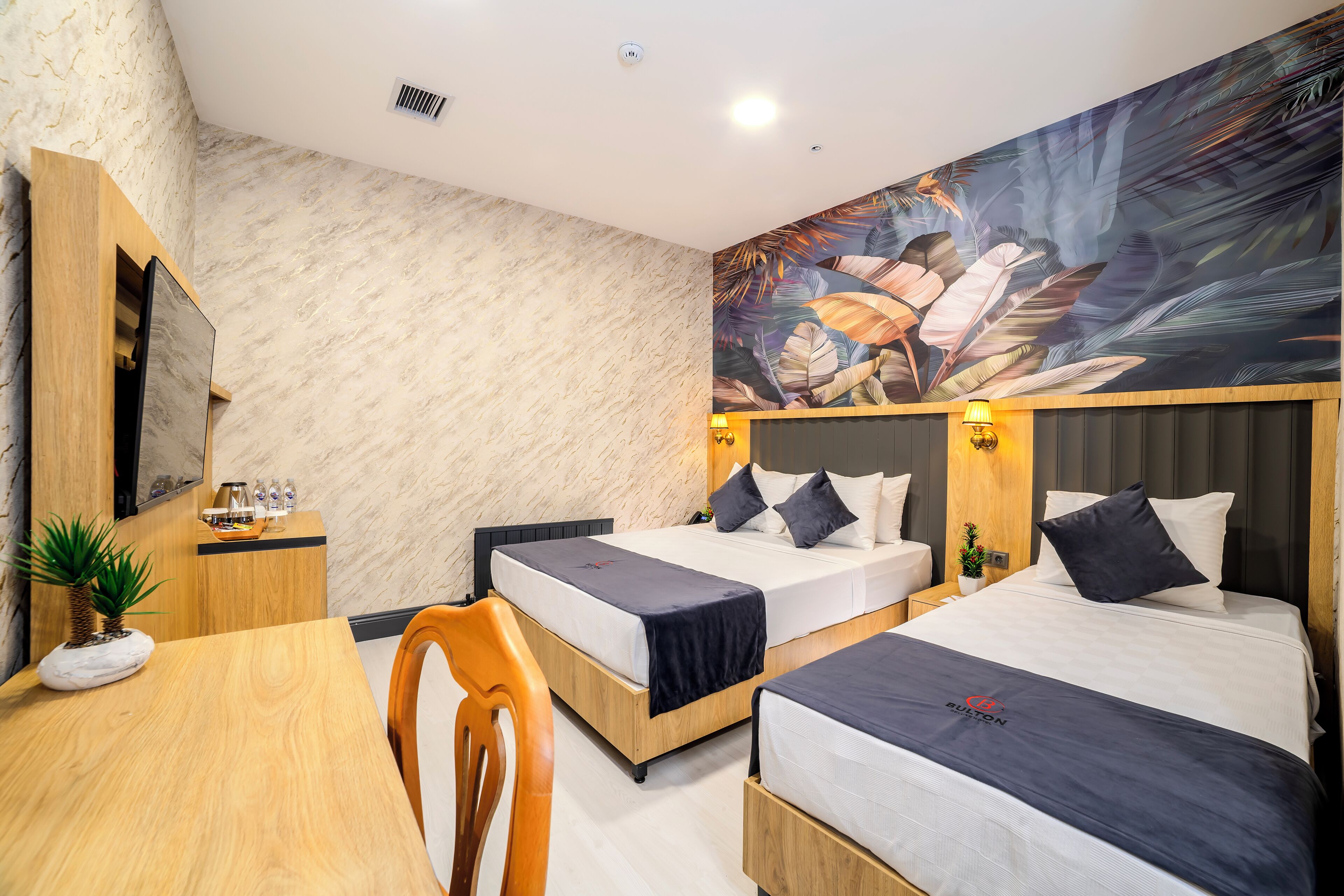 Hypo-allergenic bedding, memory-foam beds, free minibar items