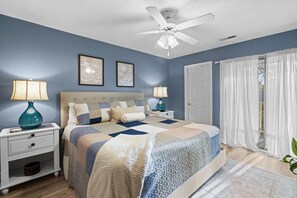 2 bedrooms, internet, bed sheets