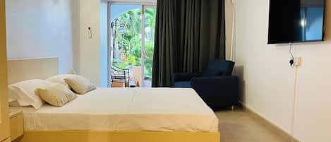 Apartment, 1 Bedroom, Smoking, Balcony