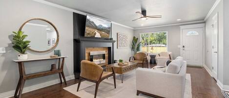 TV, fireplace, offices