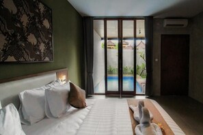 Villa, 1 Bedroom, Private Pool | Minibar, desk, laptop workspace, blackout drapes - ME Villas Pererenan (Canggu)