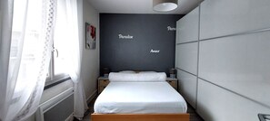 2 chambres, fer et planche à repasser, Wi-Fi