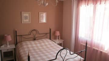 2 chambres, fer et planche Ă repasser, Wi-Fi, draps fournis