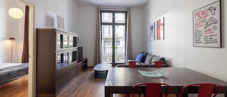อพาร์ทเมนท์ (2 Bedrooms) | วิวเมือง