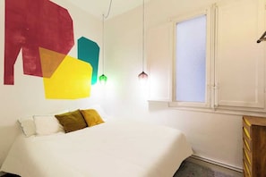 Appartement (3 Bedrooms) | 4 chambres, fer et planche à repasser, draps fournis