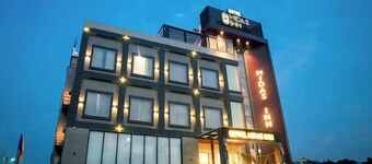 ホテル ミダス イン マトゥラ