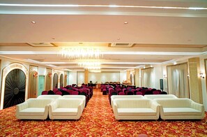 Banquet hall - Hotel Midas Inn Mathura (Mathura)