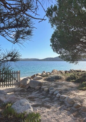 Strand