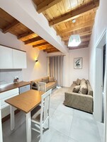 Family Suite, Balcony | Desk, soundproofing, free WiFi