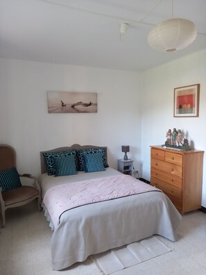 2 Schlafzimmer, Bügeleisen/Bügelbrett, WLAN, Bettwäsche