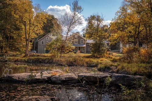 Black Walnut Tree Farm: 50-Acres + Private Pond