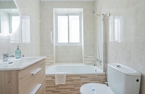 Interior - Stay U-nique Apartments Alférez (Málaga)