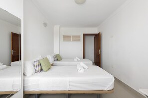 Interior - Stay U-nique Apartment Eduardo Carvajal (Málaga)