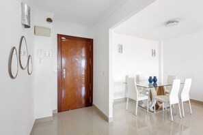 Interior - Stay U-nique Apartment Eduardo Carvajal (Málaga)